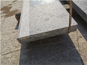 Old G654 Straight Treads With White Granite Nonslip Insert