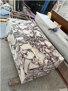 Calacatta Viola Marble Slabs