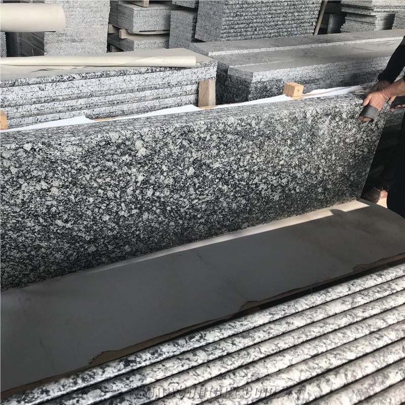 Chinese Sea Wave Spray White Granite Countertop