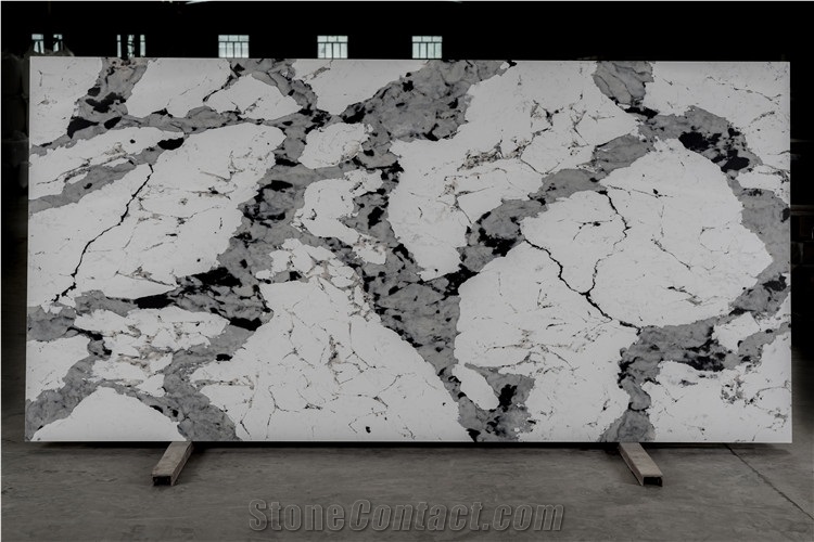 Chinese High Quality Calacatta Quartz Polished Surface
