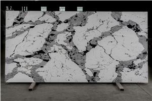 Chinese High Quality Calacatta Quartz Polished Surface