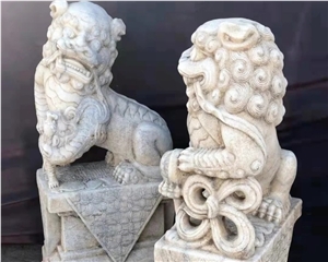 Natural Stone Lion Statue White Marble Guardian Lions Sculpture