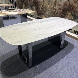 Brazil Calacatta White Quartzite Natural Table Tops
