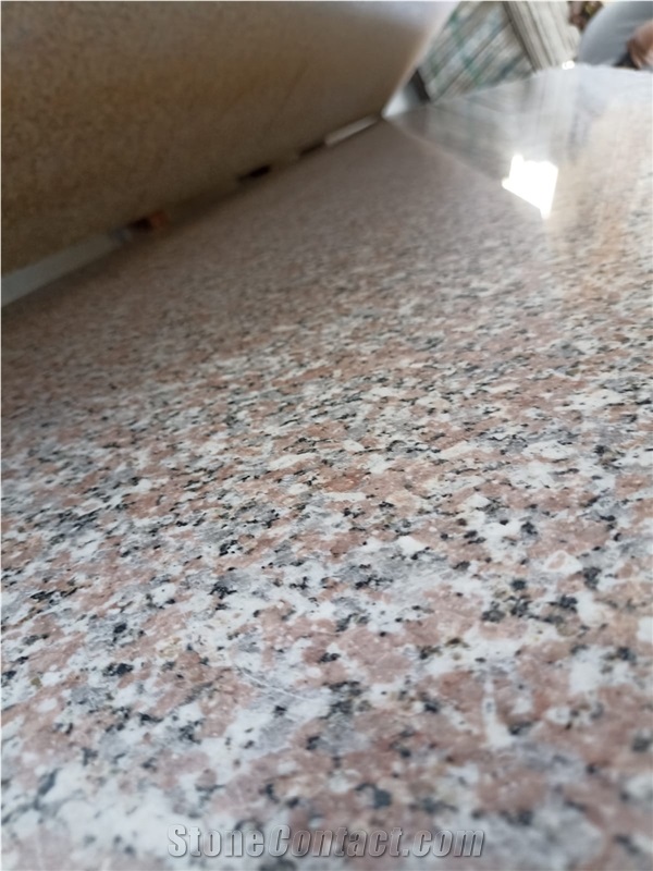Rosa Al-Nasr Granite Tiles & Slabs