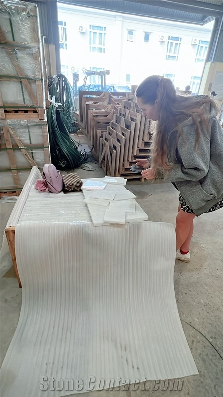 White Marble Slabs/ Vietnam Marble Tiles Cheap Price