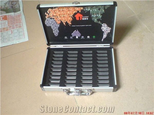 Standing Aluminium Case