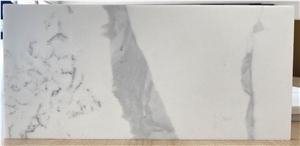 White Calacatta Quartz Stone Fashion Style
