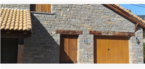 Piedra Negra Juneda Stone Masonry