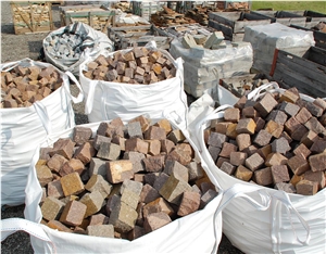 Porfido Trentino Red Porphyry Cobble Stone, Cube Stone