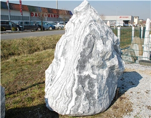 Verde Lapponia- Atlantis Quartzite Garden Monoliths