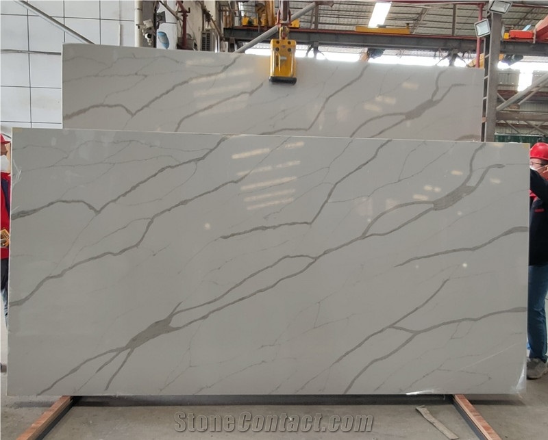Calacatta Manhattan Quartz Slabs