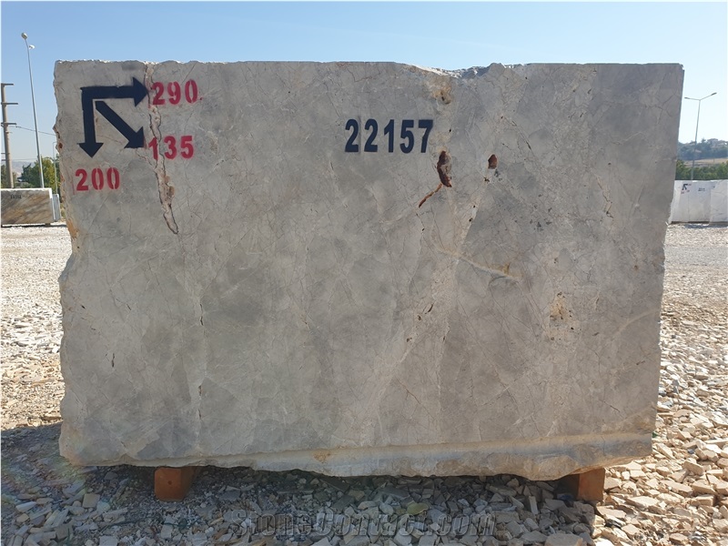Tupetto Vulcano Marble Blocks