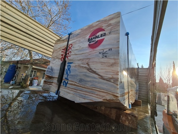 Turkish Calacatta Gold Marble Blocks
