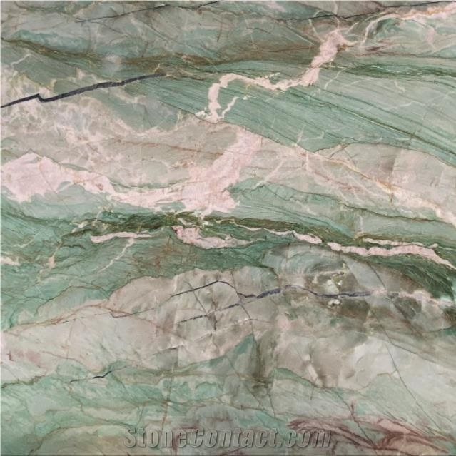 Moldavite Crystal Quartzite importance=