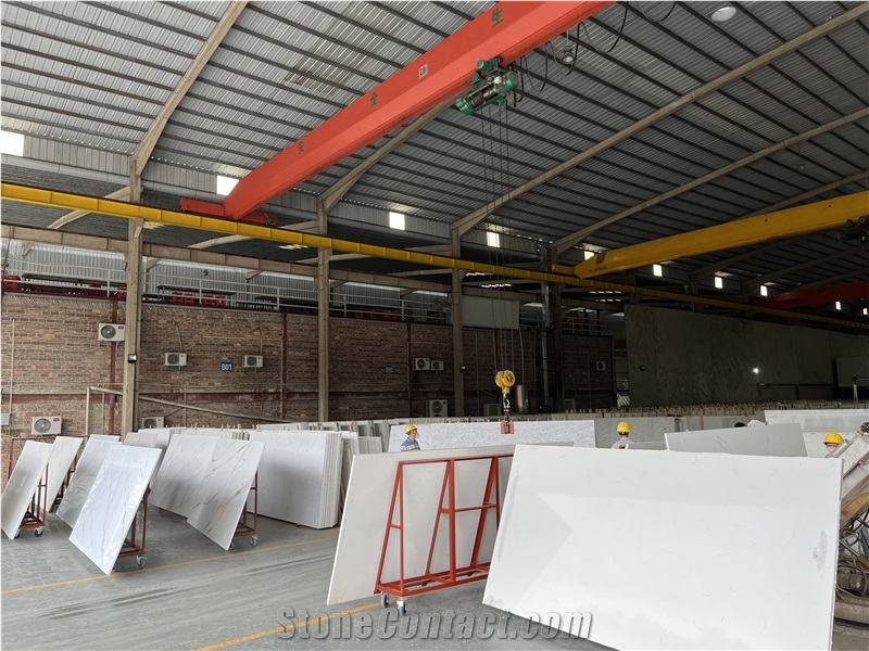 Calacatta White Quartz Slabs  SKY-001 Artificial Stone Slab