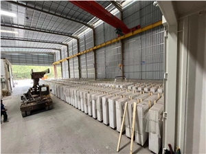 Light Grey Cararra Vein Quartz SKY-1280 Quartz Tiles