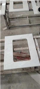 White Quratz Artificial Stone Kitchen Countertops