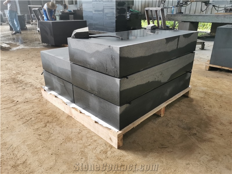 Basalt Kerbstone, Black Basalt Block Side Stone