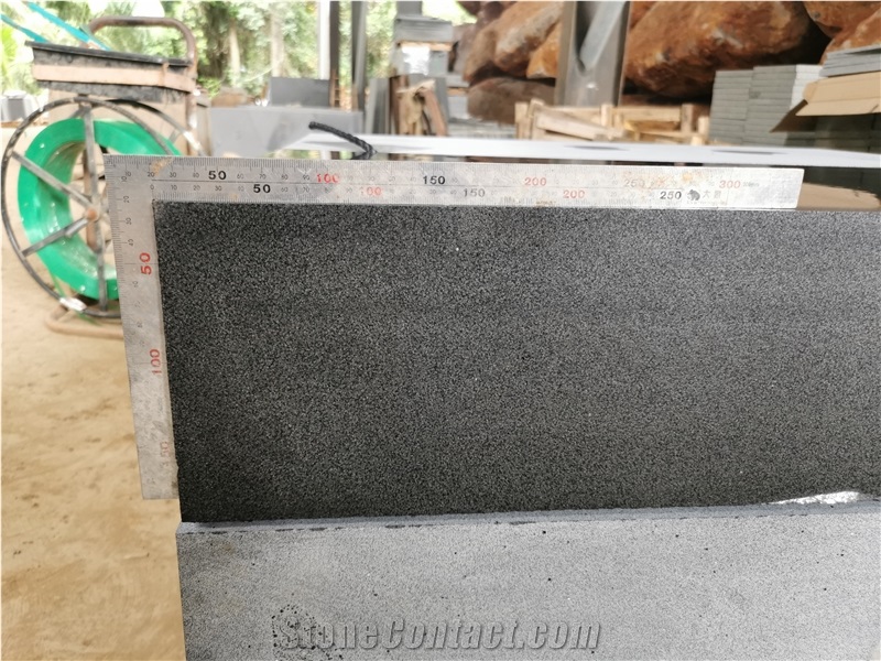 Basalt Kerbstone, Black Basalt Block Side Stone