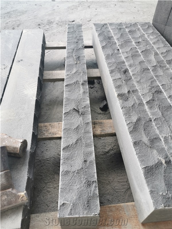 Black Basalt Natural Split Kerbstones Landscaping Stone