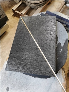 China Black Basalt Tiles Outdoor Floor Tiles