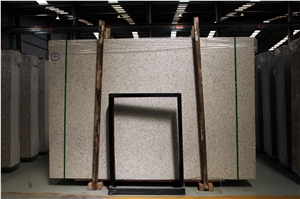 Cream Color Artificial Stone Golden Beach Terrazzo Slabs