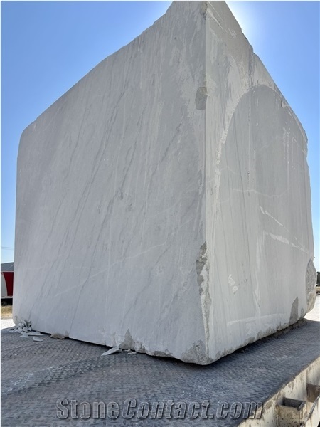 Blanco Rayado-Arctic White Marble Quarry
