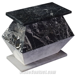Amaryllis Urn Black Zebra & White Marble