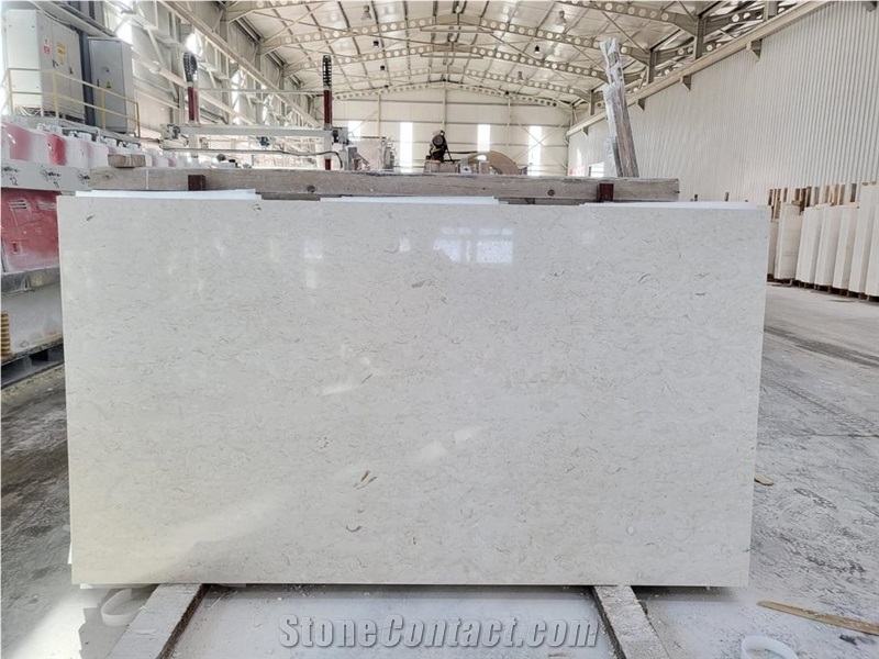 Luna Fiore Marble Slabs
