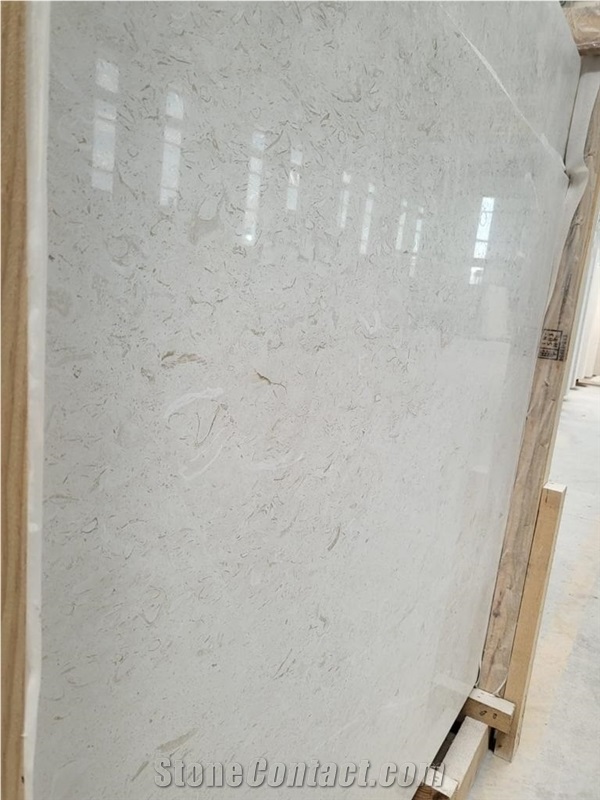Luna Fiore Marble Slabs