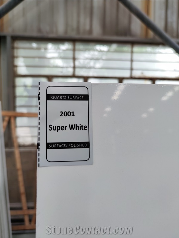 Grateful 2001 Super White Quartz Slabs Tiles For Home Decor