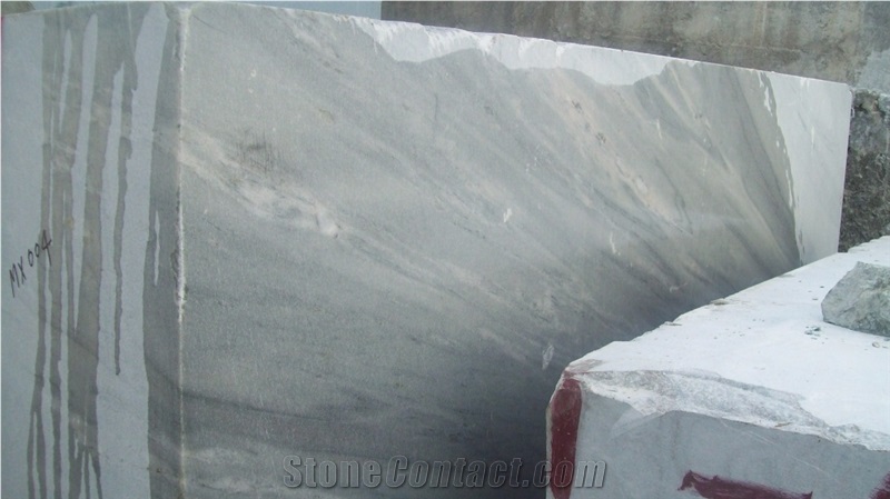 Bruno White Marble Blocks