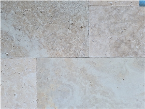 Classsic Mix Travertine Tumbled Versailles Pattern