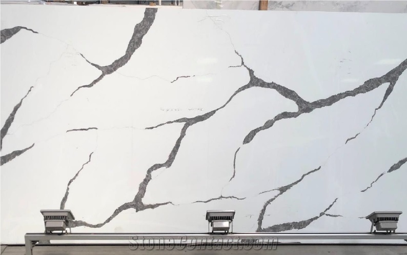 Calacatta Artificial Quartz Slabs