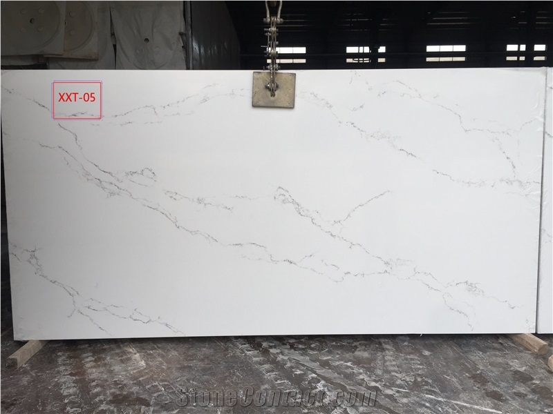 Super Popular Calacatta  Quartz Stone Slabs（Model Z9042）