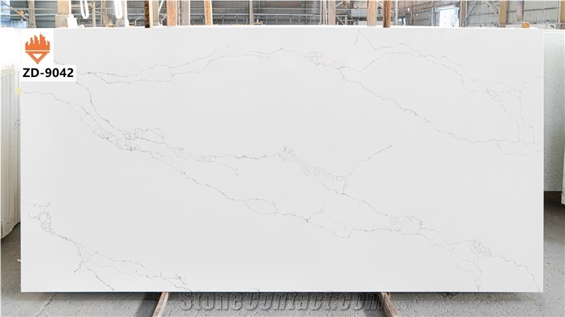 Super Popular Calacatta  Quartz Stone Slabs（Model Z9042）