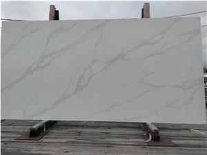 White Color Calacatta Quartz Stone Hot Sale