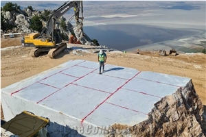 HBB Tundra Grey Marble Blocks