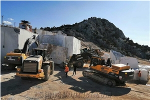 HBB Tundra Grey Marble Blocks