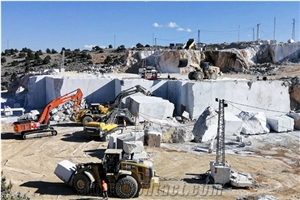 HBB Tundra Grey Marble Blocks