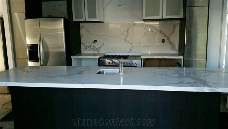 Calacatta Quartz Kitchen Island Top Installation