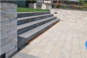 Chiseled Black Basalt Block Steps