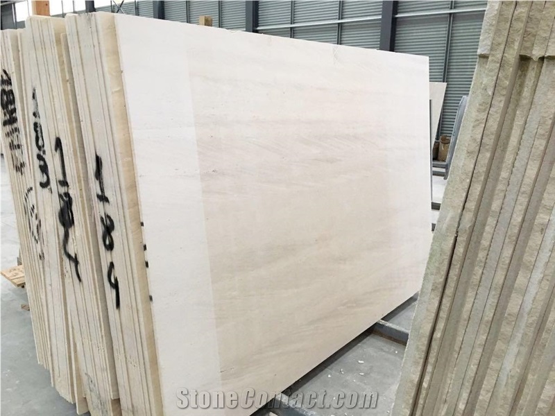Crema Moca Limestone Slabs