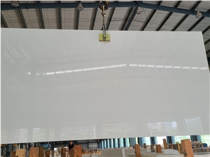 White Nano Glass & Crystallized Stone