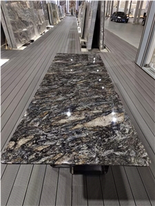 Metallic Granite Top Brown Polished Slabs
