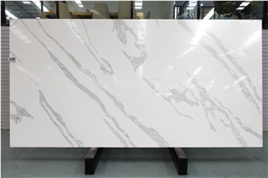 Calacatta White Quartz Slab