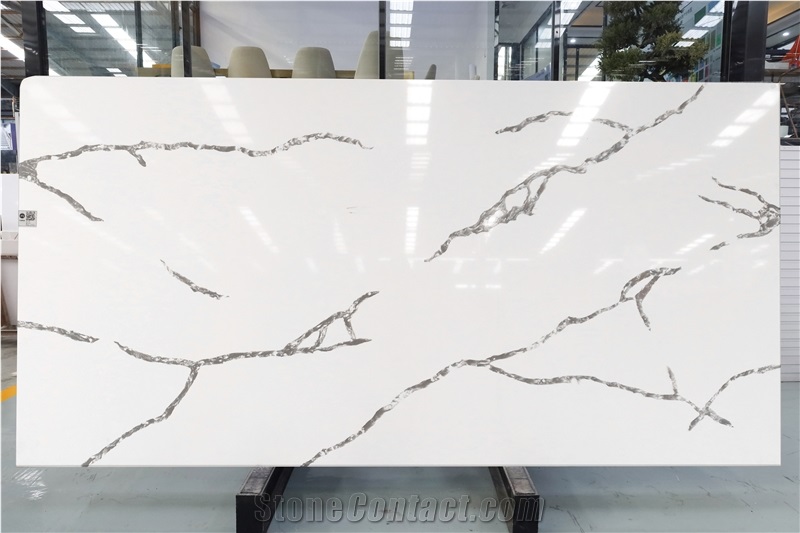 Popular White Calacatta Quartz Slab
