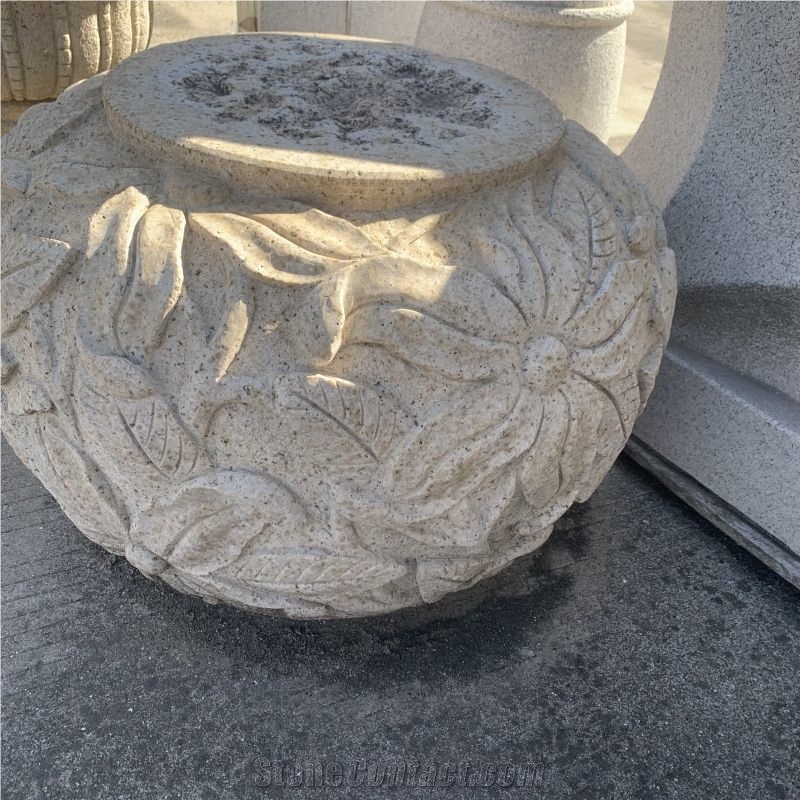 Hand Carving Petals Natural Stone Chinese Column Base