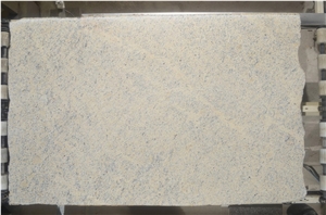 Amarelo Icarai Granite Slabs
