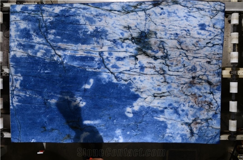 Cristal Blue Quartzite Slabs